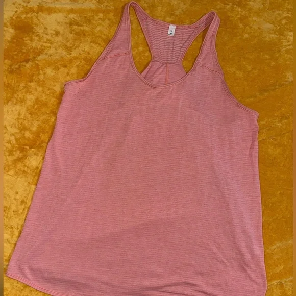 Lululemon Women's Pink Tank Top - Picture 3 of 6